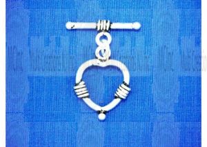 T252 :  Heart Shape Toggle & Bar : 15 mm